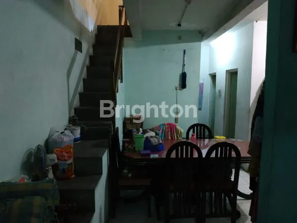 image RUMAH NOL JALAN MASTRIP COCOK UNTUK USAHA DAN DEKAT DENGAN TOL WARUGUNUNG DAN TOL GUNUNG SARI, WIYUNG, KEBRAON, SEPANJANG (5)