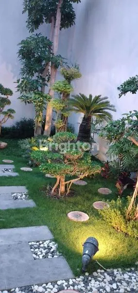 image RUMAH MEWAH DELTASARI (6)