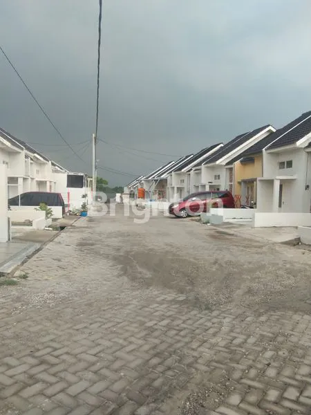 image ALANA CERME RUMAH HARGA MURAH FASILITAS LENGKAP DP 0 DAN FREE SEMUA BIAYA, MINAT HUB 082233919708 (1)