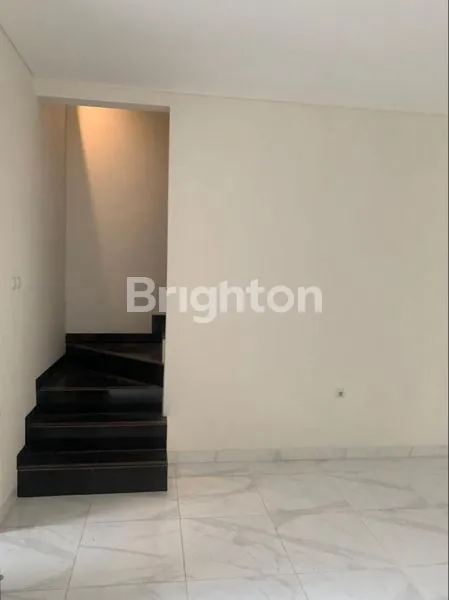 image RUMAH BARU GRESS MINIMALIS SIAP HUNI SIMPANG DARMO PERMAI UTARA  (3)