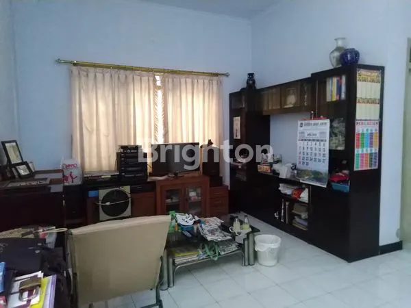 image RUMAH TERAWAT 1 LANTAI LOKASI STRATEGIS MOJOKERTO JAWA TIMUR (3)