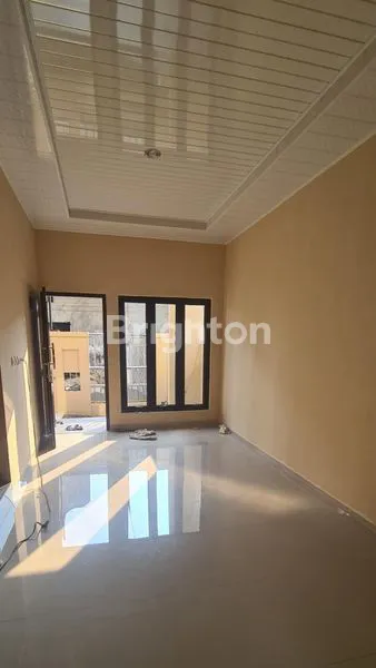 image TOWN HOUSE MINIMALIS (7)