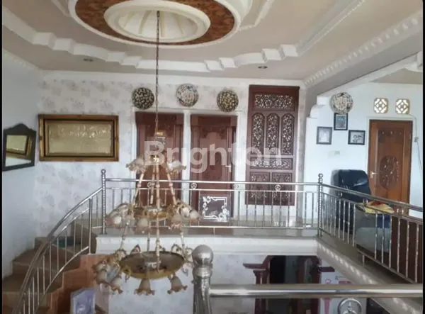 image RUMAH PREMIUM CANTIK DAN MEWAH (2)