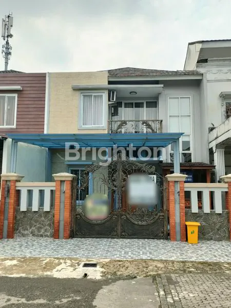 RUMAH 2 LANTAI SIAP HUNI, SEMI FURNISHED AMAN & NYAMAN DI CLUSTER TAMAN RAYA CITRA RAYA