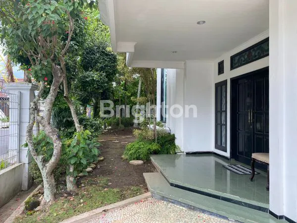 image RUMAH MEWAH DEKAT SUPERMARKET LAI-LAI DI TIDAR (2)