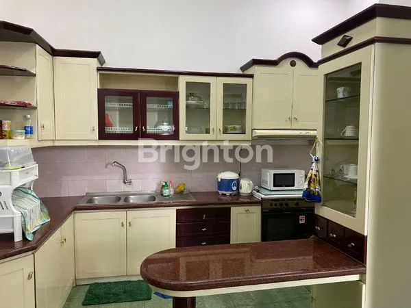 image RUMAH MEWAH DEKAT SUPERMARKET LAI-LAI DI TIDAR (9)