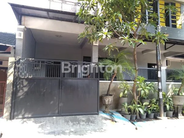 image BU CEPAT RUMAH POJOK 2 LANTAI SIAP HUNI (7)