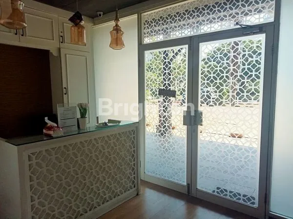 image RUKO 4 LANTAI DI PLAZA GRAHA FAMILY SURABAYA (8)