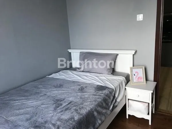 image APARTEMEN GRAND SUNGKONO LAGOON SURABAYA BARAT. 3BR 3 KAMAR. BAGUS MEWAH. DEKAT MAYJEN CIPUTRA WORLD TOL SATELIT HR MUHAMMAD (3)