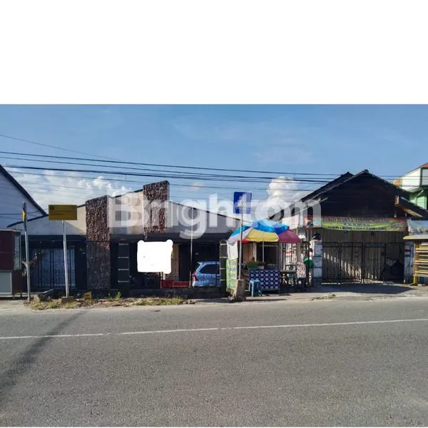 image RUMAH + TANAH LUAS PINGGIR JALAN RAYA (1)
