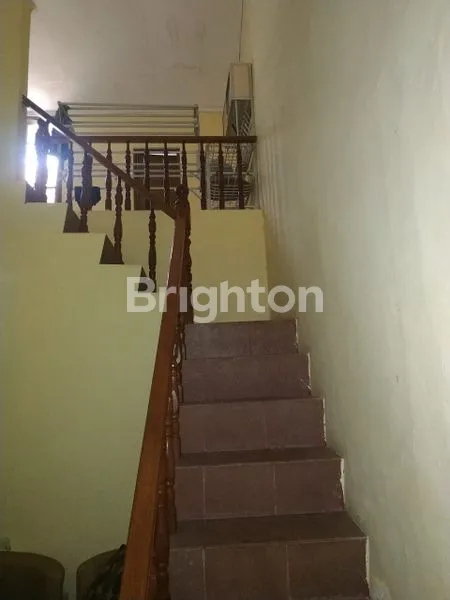 image RUMAH 2 LT DI WIGUNA TIMUR SURABAYA BU (3)