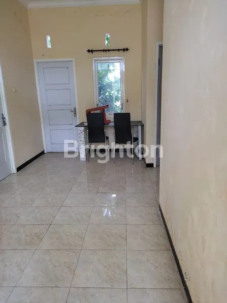 image RUMAH BAGIS DI KOTA KEDIRI (3)