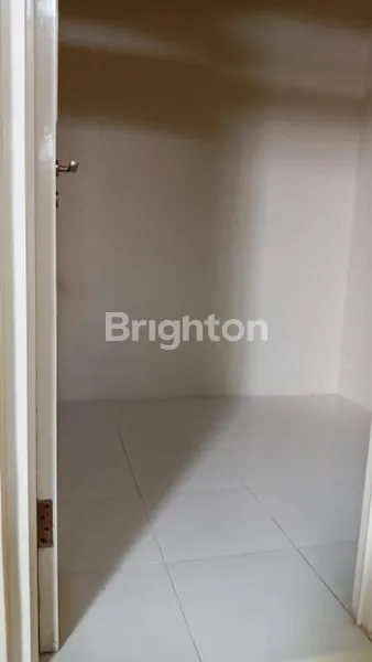 image RUMAH SIAP HUNI FULL FURNISHED IVY PARK BSB SEMARANG DEKAT UPTOWN MALL UNIKA (7)