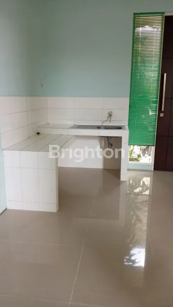 image RUMAH SIAP HUNI FULL FURNISHED IVY PARK BSB SEMARANG DEKAT UPTOWN MALL UNIKA (6)