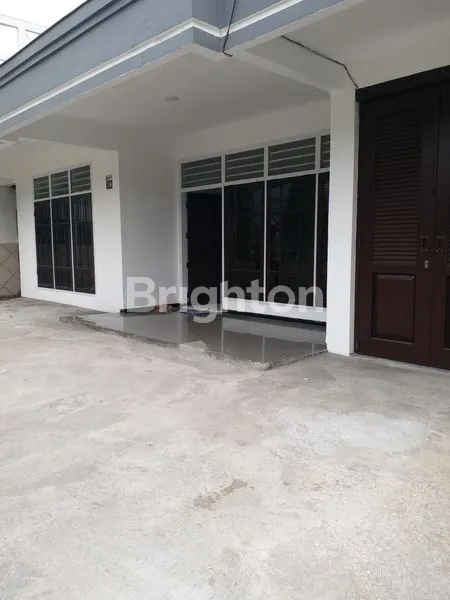 image RUMAH DUKUH KUPANG SURABAYA BARAT. SIAP HUNI KONDISI BAGUS. DEKAT MAYJEND SUNGKONO DAN AKSES KE TOL. SIAP HUNI. SUDAH SHM. TURUN HARGA DRASTIS. MURAH POL. (3)