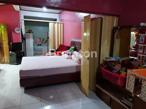 image RUMAH DI PENUMPING BELAKANG HOKBEN SLAMET RIYADI (5)