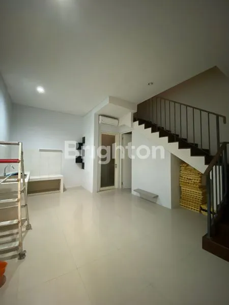 image NEW GRESS HOUSE 2LT SPRINGVILLE (6)