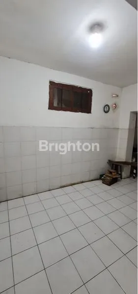 image RUMAH TENGAH KOTA BUBUTAN (7)