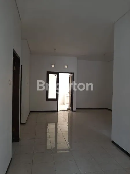 image RUMAH SIAP HUNI PERUM FLORENCIA REGENCY SIDOARJO (2)