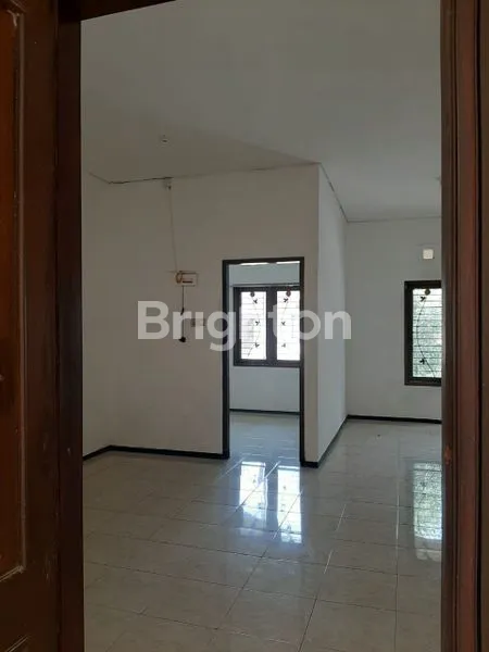 image RUMAH SIAP HUNI PERUM FLORENCIA REGENCY SIDOARJO (6)