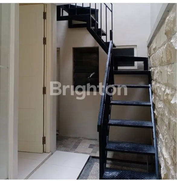 image RUMAH BARU GRESS 1 LANTAI MINIMALIS SUTOREJO  (7)