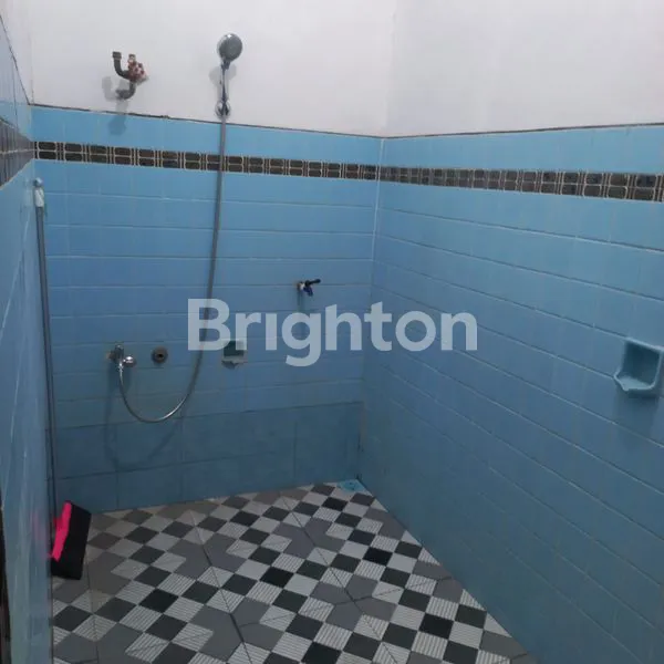 image RUMAH MANYAR REJO (2)