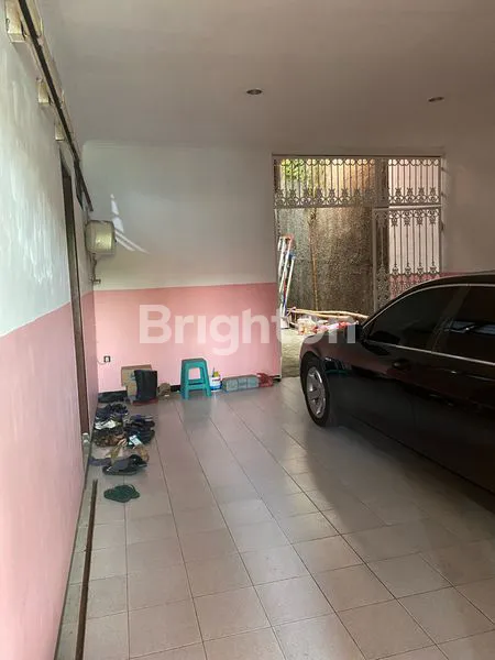 image RUMAH FULL JATI DAN BANGUNAN TERAWAT DI JL BUKIT BARISAN SURABAYA  (5)