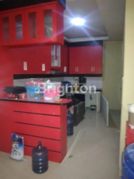 image RUMAH BESAR YANG CANTIK HARGA MENARIK (3)