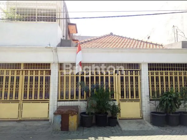image RUMAH TERAWAT JL TAMBAK REJO SURABAYA (1)