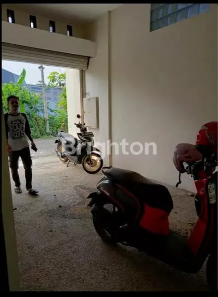 image RUMAH DEKAT SEKOLAH TRI TUNGGAL (6)