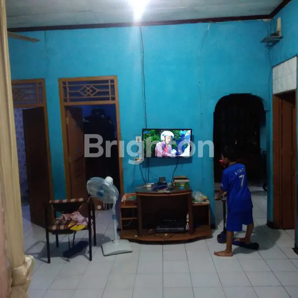 image RUMAH SIAP HUNI DENGAN LOKASI SANGAT STRATEGIS DEKAT JUANDA DEPOK (6)