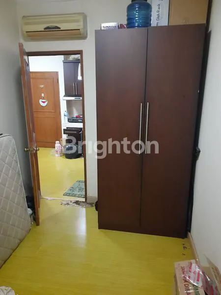 image APARTEMEN MEDITERANIA GAJAHMADA 3BR (3)