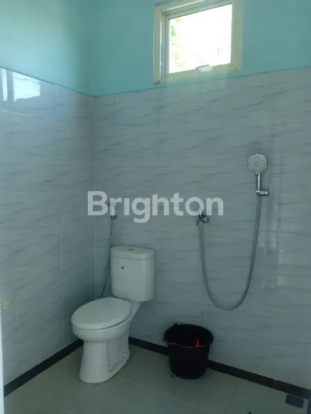 image BANGUNAN BARU, SIAP HUNI 2 LANTAI KOTA SAMARINDA. LEO SMD 022 (3)