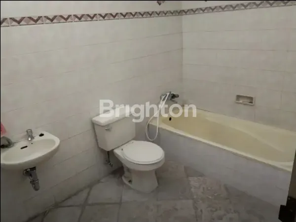 image RUMAH 1 ¹/² LANTAI  NYAMAN DI CITRALAND INTERNATIONAL VILLAGE SURABAYA BARAT (4)