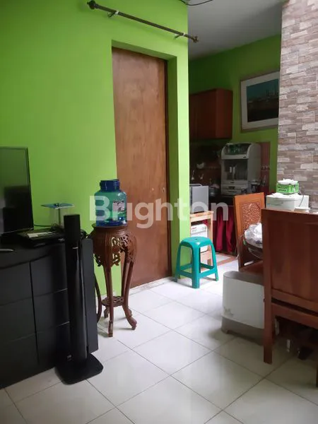 image RUMAH SIAP HUNI SEMI FURNISHED DI KOTA HARAPAN INDAH (2)