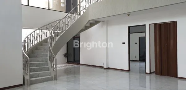 image RUMAH DHARMAHUSADA TERAWAT SIAP HUNI 2LANTAI (4)