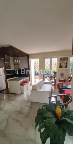 image RUMAH MINIMALIS FULL FURNISH LENGKAP DENGAN KOLAM RENANG PLUS BONUS 1 UNIT MOBIL CX5 (2)