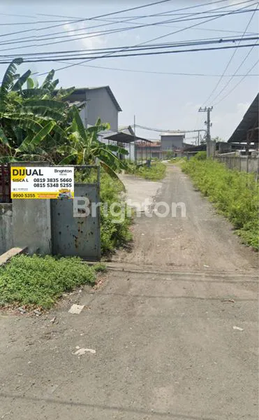 PABRIK DI JL JAKSA AGUNG SUPRAPTO LAMONGAN