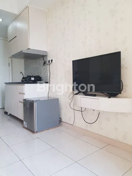 image APARTEMEN STUDIO SIAP PAKAI FULL FURNISHED AZOLA SUMMARECON BEKASI LANTAI TENGAH GOOD VIEW GOOD AKSES KE MALL SEKOLAH KE TOL (2)