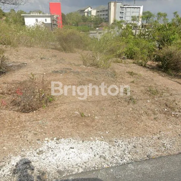 image TANAH DI LOKASI STRATEGIS DEKAT DENGAN PATUNG GWK UNGASAN (2)