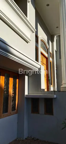 image RUMAH CANTIK SIAP HUNI DI PERMATA BUANA. BANGUNAN 2,5 LANTAI (3)