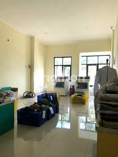 image RUKO KOMERSIAL CITRA 1 JAKARTA BARAT BANGUNAN 3 LANTAI FULL ADA 2 UNIT (8)