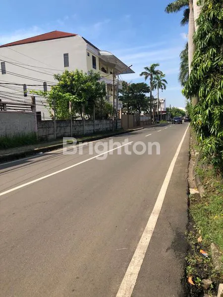 image RUKO KOMERSIAL CITRA 1 JAKARTA BARAT BANGUNAN 3 LANTAI FULL ADA 2 UNIT (4)
