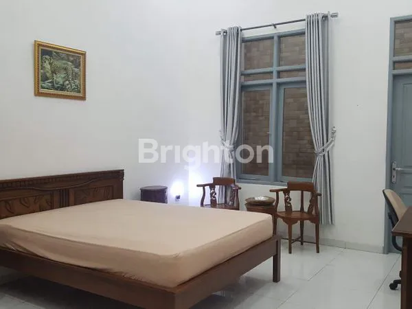 image RUMAH DI PURI ANJASMORO BLOK J (2)