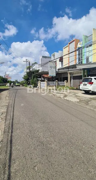 image RUKO SIAP PAKAI BANGUNAN TERAWAT (3)