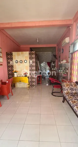 image RUKO SIAP PAKAI BANGUNAN TERAWAT (7)