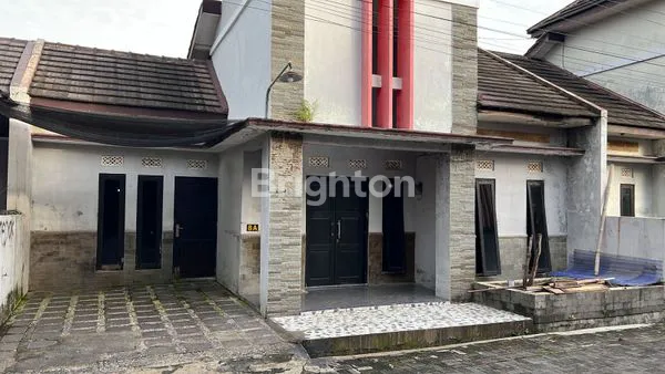 RUMAH BAGUS DLM PERUMAHAN SOLO GRAND