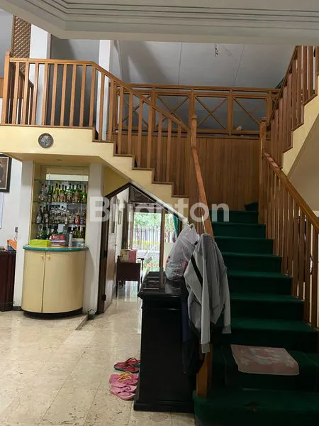 image RUMAH COCOK USAHA 2 LT DI RAYA RUNGKUT ASRI TENGAH SURABAYA (6)