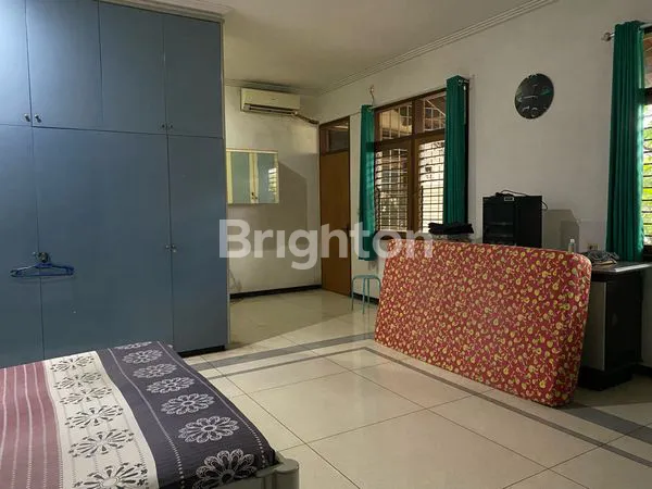 image RUMAH COCOK USAHA 2 LT DI RAYA RUNGKUT ASRI TENGAH SURABAYA (7)