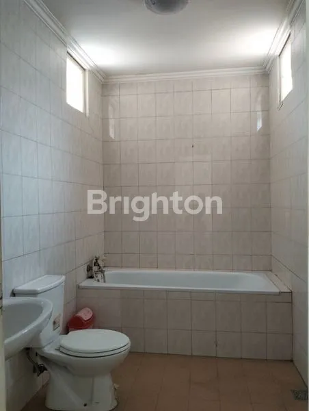 image RUKO 3LT GRAHA ASRI, NGAGEL, SURABAYA (6)